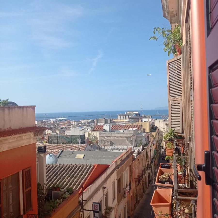 Central Moon Cagliari Vista Mare Exterior photo